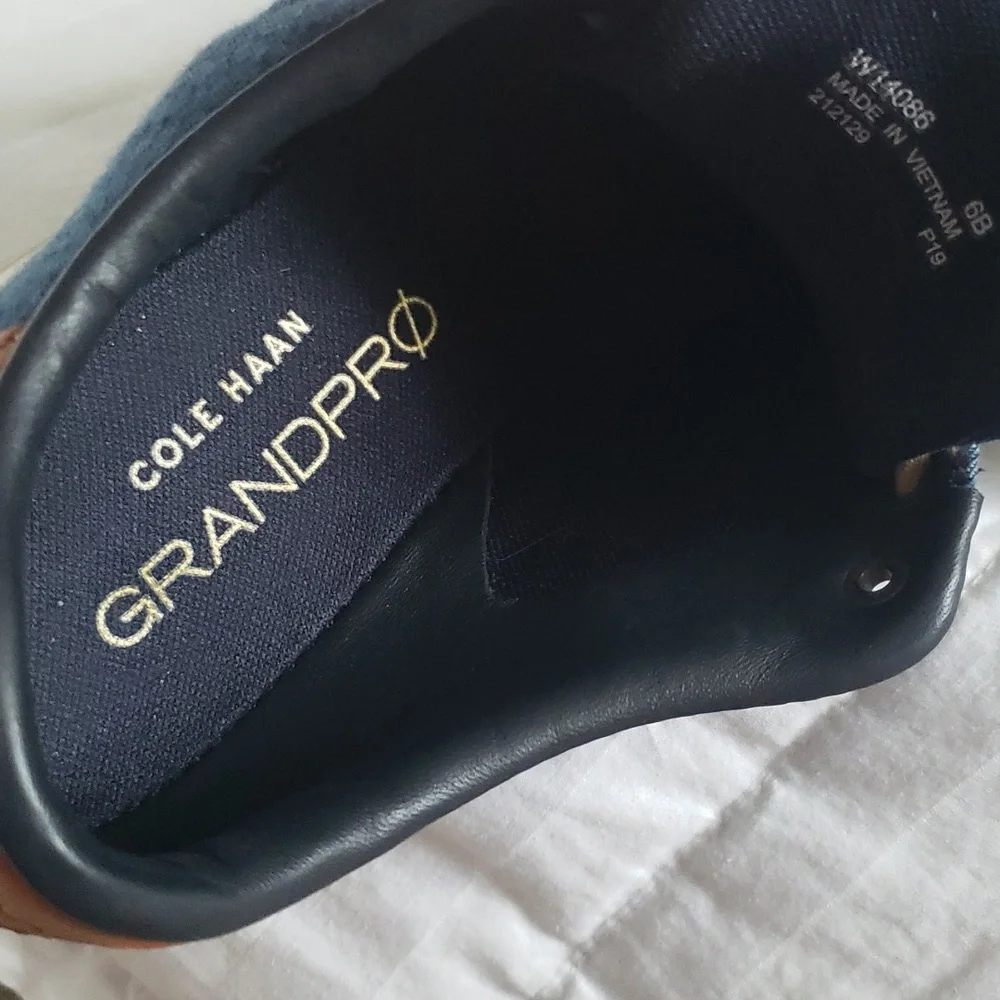 Cole Haan Limited edition GrandPro Sneakers - Picture 5 of 5